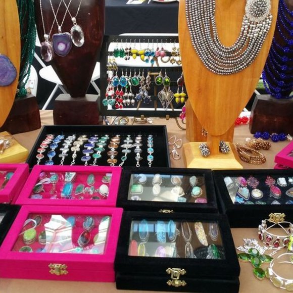 Gemstones for every Occasion - Picture 1 of 2